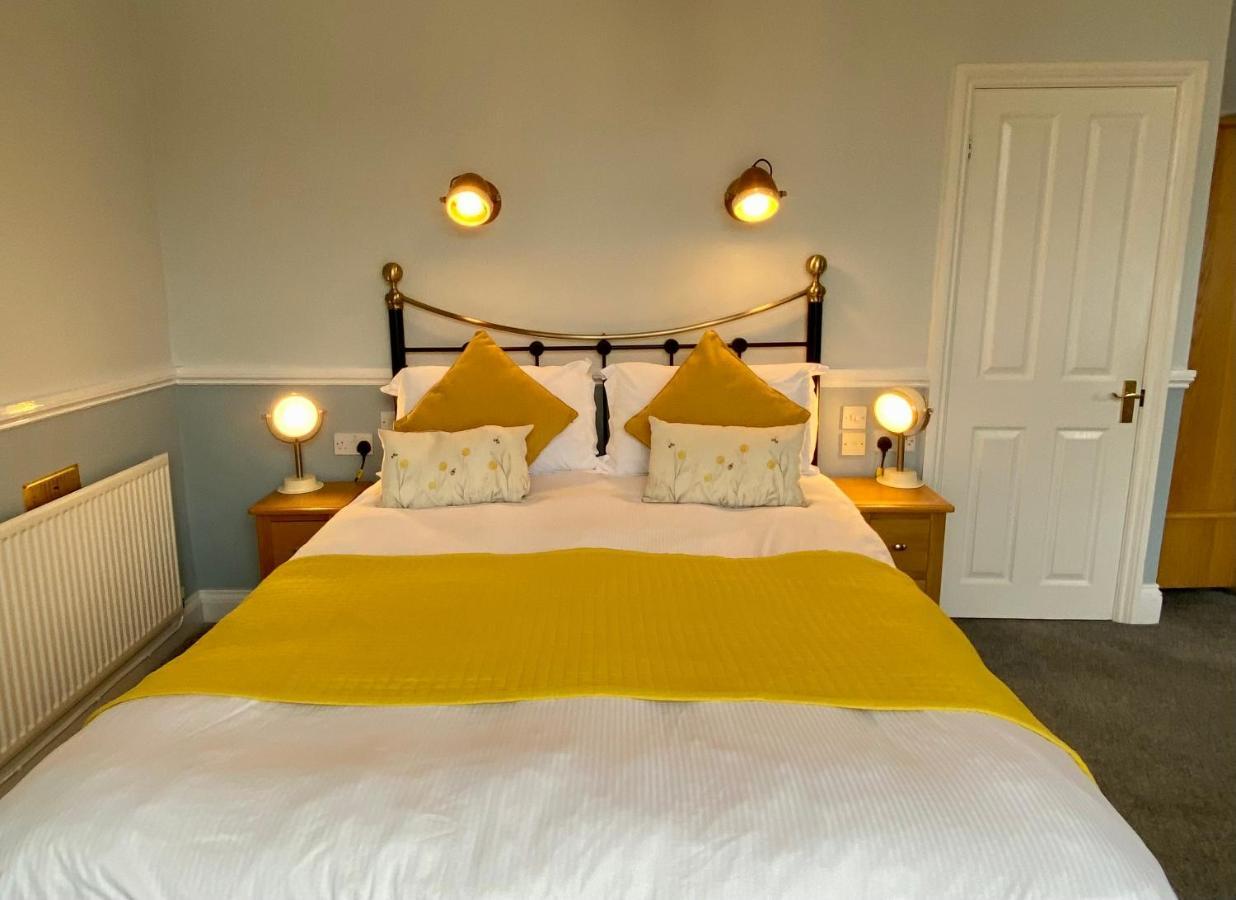 Sunny Bank Guest House Tenby Esterno foto