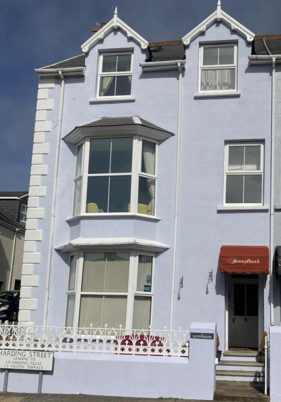 Sunny Bank Guest House Tenby Esterno foto